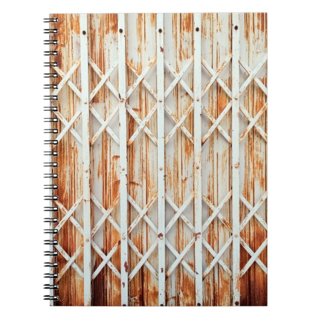 Alte Türverkleidungen sind rostet. abstrakt, antik Notizblock (Vorderseite)