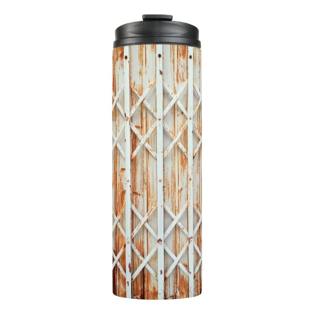 Alte Türverkleidungen sind rostet. abstrakt, antik Thermosbecher (Vorderseite)