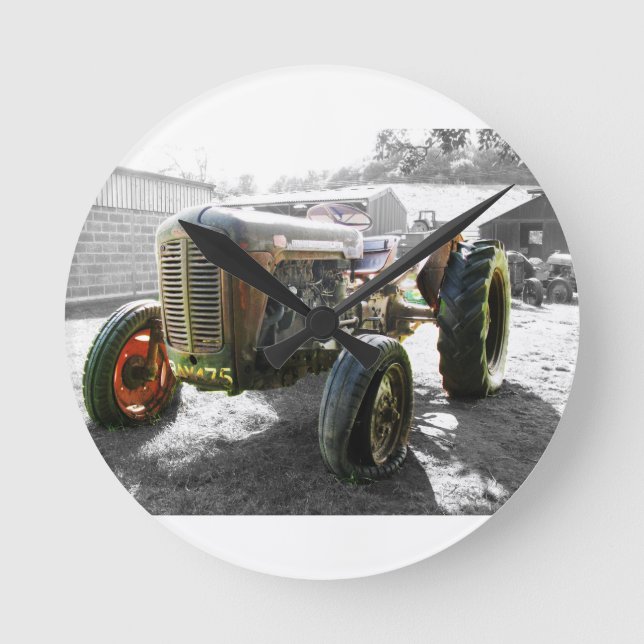 Alte Vintage Zugmaschine Runde Wanduhr (Vorderseite)