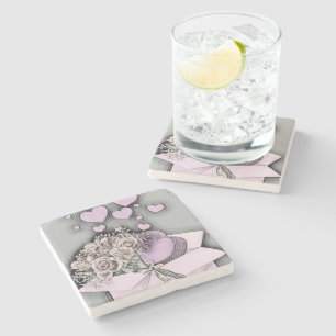 Alte Zeichnung von rosa Herzen und Rosen in einer  Steinuntersetzer