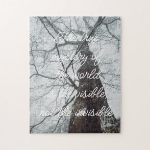 Alter Baum in einem Nebelwald Puzzle