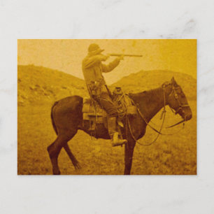Alter Cowboy auf der Jagd zu Pferd Postkarte