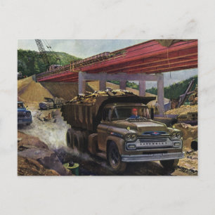 Alter LKW auf einer Baustelle Postkarte