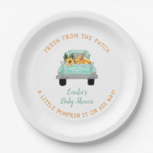 Alter LKW mit Pumpkin Fall Kinderdusche Pappteller