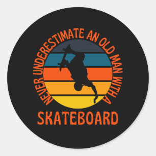 Alter Mann mit Skateboard Retro Vintage Runder Aufkleber