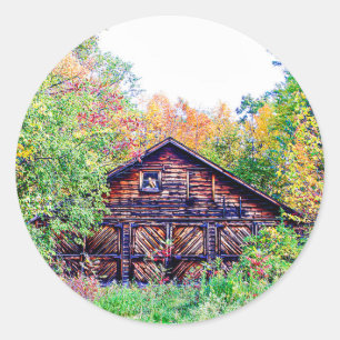 Alter Stall im Herbst Runder Aufkleber
