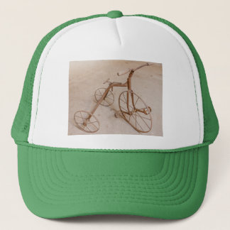 ALTER TRIZYKLUS 1928 HAT TRUCKERKAPPE