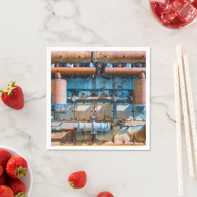 Alter und rostiger Atlas Imperial Diesel Motor in  Serviette (Beispiel)