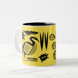 Alter Vogel, Schildkröte, Gras, gelbes Wasser Zweifarbige Tasse
