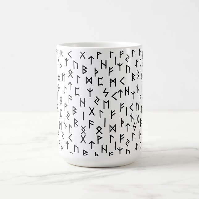 Ältere Futhark-Runen Kaffeetasse (Mittel)