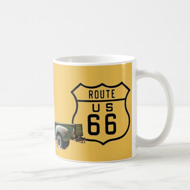 Altes amerikanisches LKW-Gold des Weg-66 Kaffeetasse (Rechts)