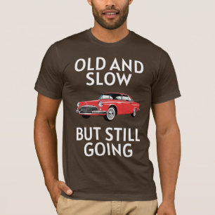 Altes Auto fährt noch T-Shirt