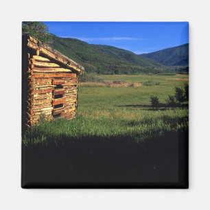 Altes Blockhaus in der Nähe von Park City, Utah. ( Magnet