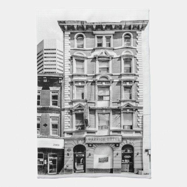 Altes Garrick Hotel Geschirrtuch (Vertikal)