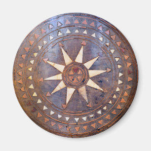 altes griechisches Symbol aus Holz, ethnische Sonn Magnet