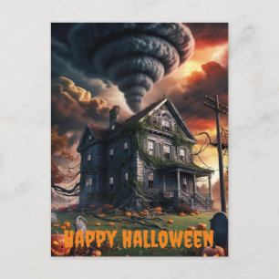 altes Haus in tornado halloween Postkarte