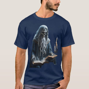 Altes Skelett liest bei Kerzenlicht ausgeschnitten T-Shirt