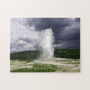 Altes treuer Montana. Puzzle