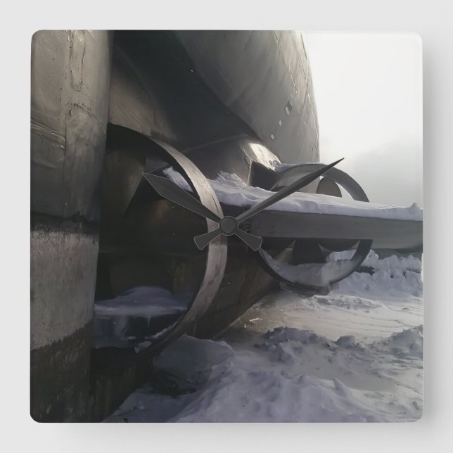 Altes U-Boot Quadratische Wanduhr (Vorderseite)