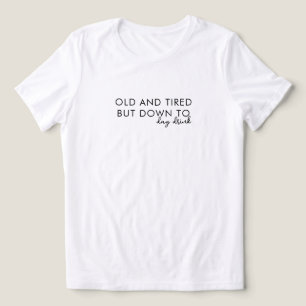 Altes und müdes lustiges Trink-T-Shirt Tri-Blend Shirt