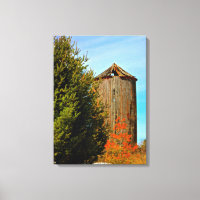 Altes Wetter Holz Silo Wrapped Canvas