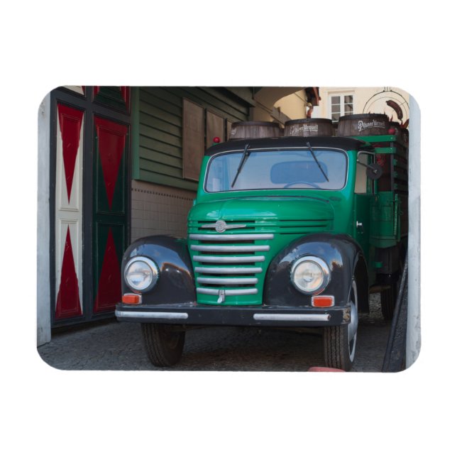 Altlastwagen mit Bier - Magnet (Horizontal)