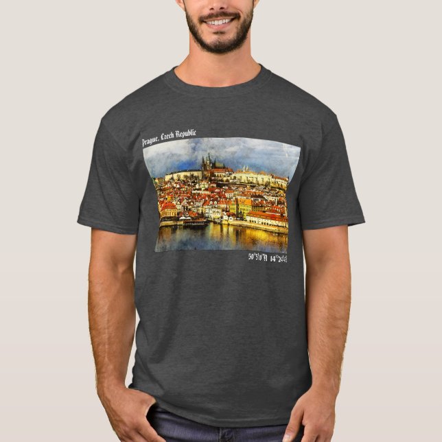 Altstadt Prag (Praha) von Bridge Tower T-Shirt (Vorderseite)