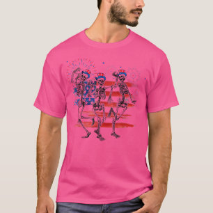 Am 4. Juli tanzt Skeleton Patriotic Ameri T-Shirt