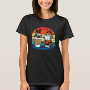 AM Coffee PM Whiskey Drinks Männer Frauen T-Shirt
