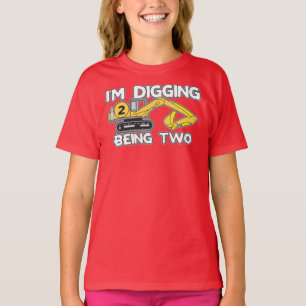 Am zweiten Geburtstag des Kindes werde ich zwei T T-Shirt