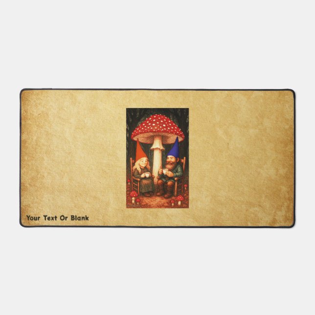 Amanita Mushroom und Gnomes Schreibtischunterlage (Vorderseite)