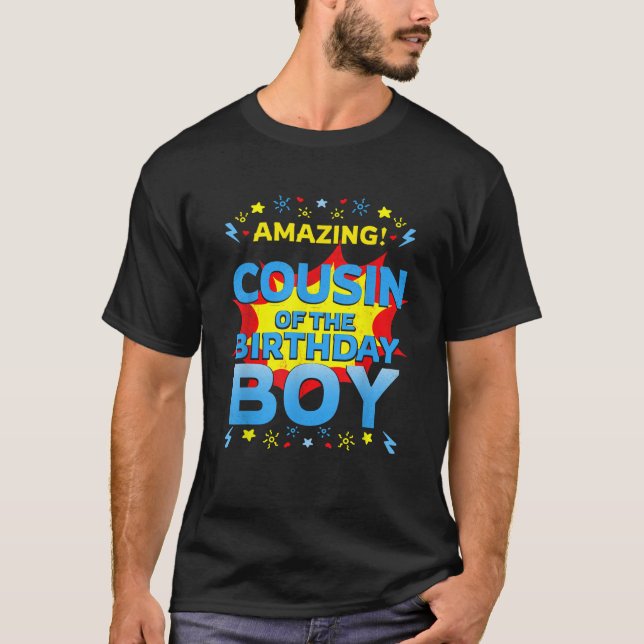 Amazing Cousin Of The Birthday Boy Superhero Comic T-Shirt (Vorderseite)