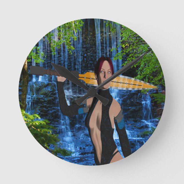 Amazonian Woman Runde Wanduhr (Vorderseite)