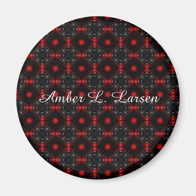 Amber L. Larsen Magnet (Vorne)