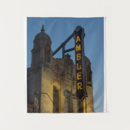 Ambler Theater bei Twilight Ambler PA Wandteppich