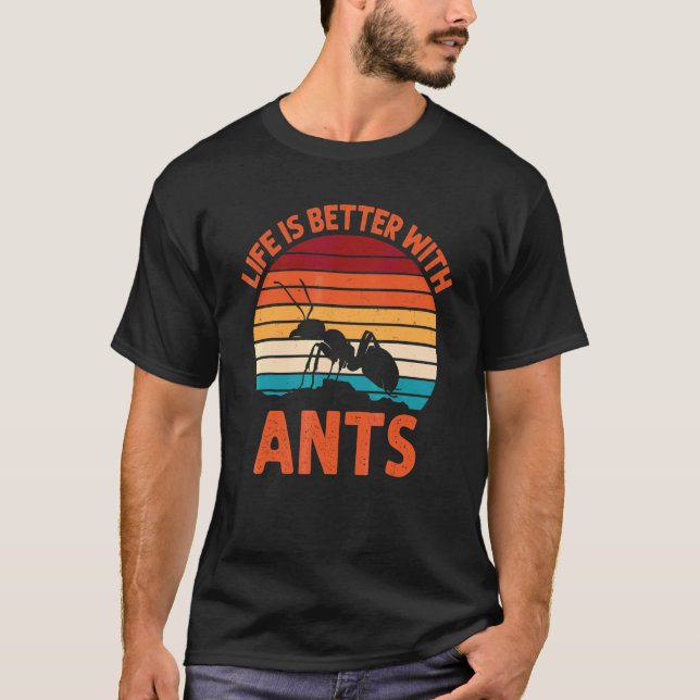 Ameise mit Ameisen T-Shirt (Vorderseite)