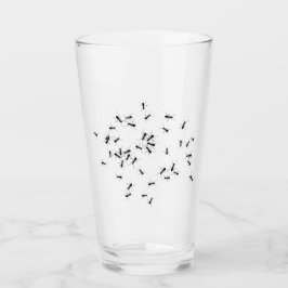 Ameisen überall glas