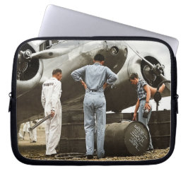 Amelia Earhart Lockheed Model 10 Electra 1937 Rest Laptopschutzhülle
