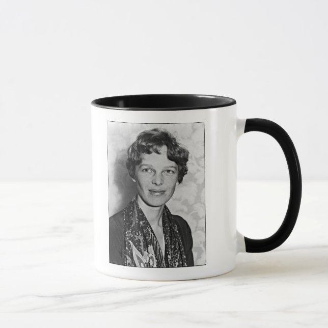 Amelia Earhart Tasse (Rechts)
