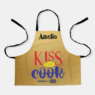 Amelia küsst den Koch Schürze