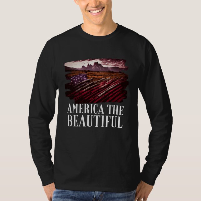 America Beautiful Mountains Purple Patriotic Decor T-Shirt (Vorderseite)