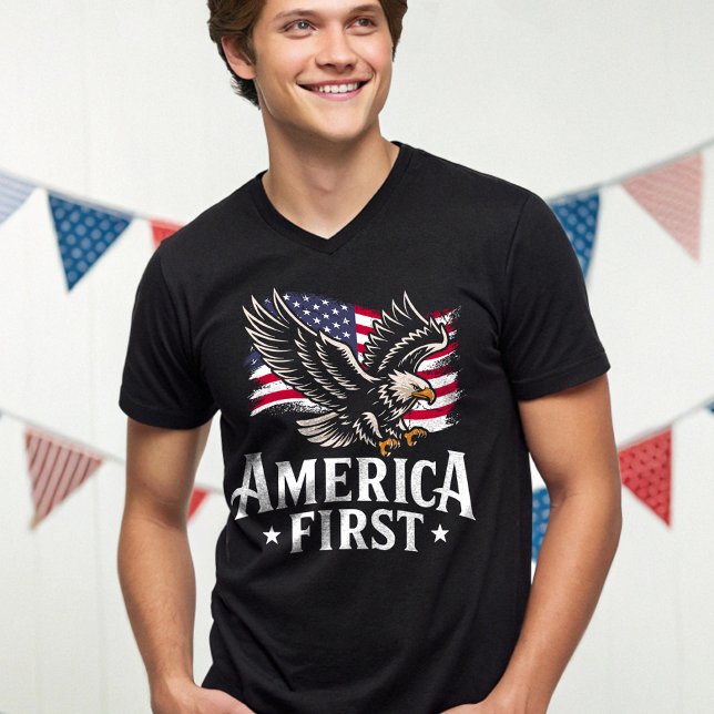 America First Patriotic Bald Adler 4. Juli T-Shirt (Von Creator hochgeladen)