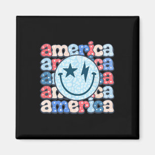 America Groovy Smile Shirt für Frauen 4. Juli P Magnet