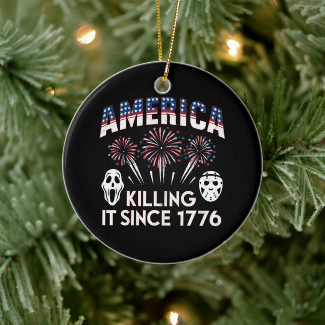 America Killing It Seit 1776 Patriotic Horror USA Keramik Ornament (Baum)