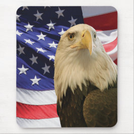 American Bald Eagle und Flag Mousepad