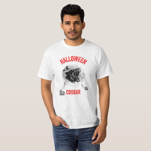 american cougar on halloween night with crows T-Shirt (Vorne ganz)