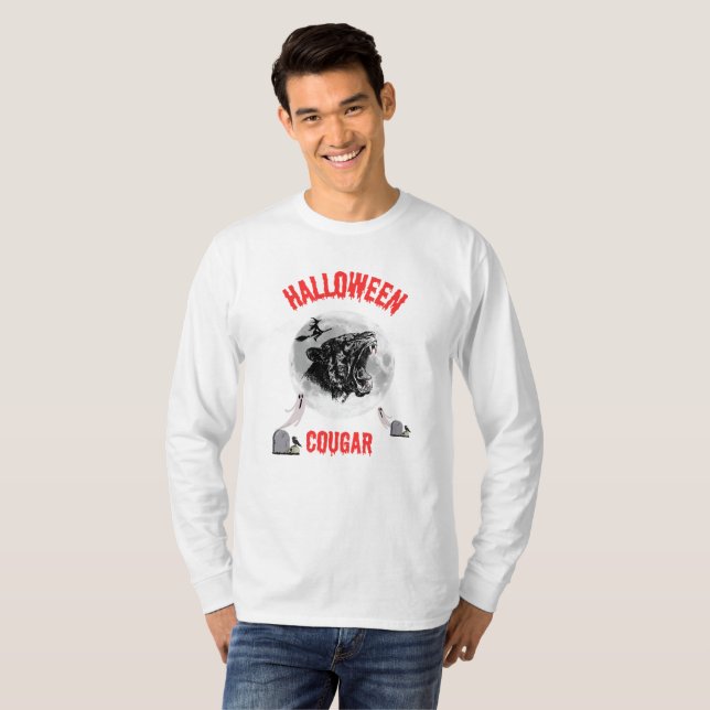 american cougar on halloween night with crows T-Shirt (Vorne ganz)