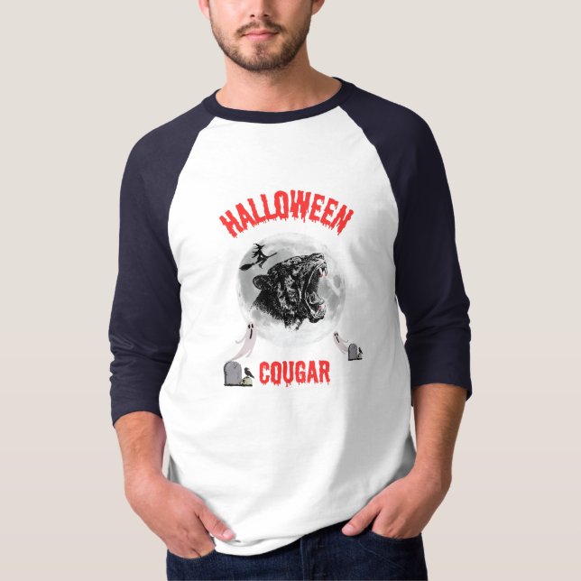 american cougar on halloween night with crows T-Shirt (Vorderseite)