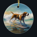 American English Foxhound Beach Surfing Painting Keramik Ornament<br><div class="desc">Tauchen Sie ein in die spielerische Welt des Kaninchen-Abenteuers mit diesem faszinierenden Bild. Ein gepflegter Hund geht zu den Wellen und reitet geschickt auf einem sonnengeküssten Strand. Das lebendige Kunstwerk vereint wunderbar das Wesentliche der Erregung am Strand, während der Hund furchtlos auf den Wellen reitet und den Geist von Spaß...</div>