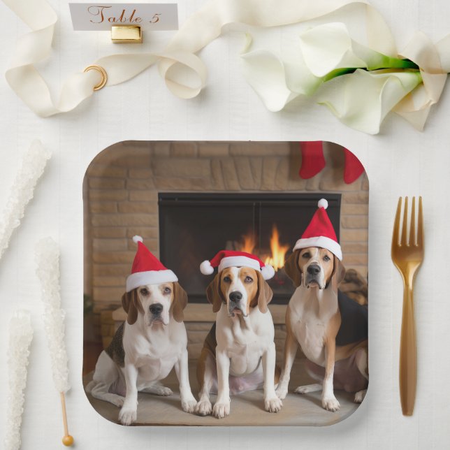 American English Foxhound Fireplace Weihnachten Pappteller (Hochzeit)